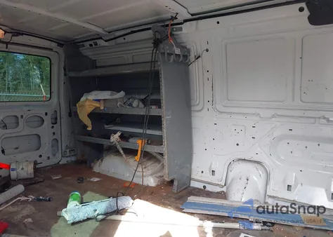 2013 Ford E-250 Commercial z USA, uszkodzony, nr VIN 1FTNE2EW0DDA41310